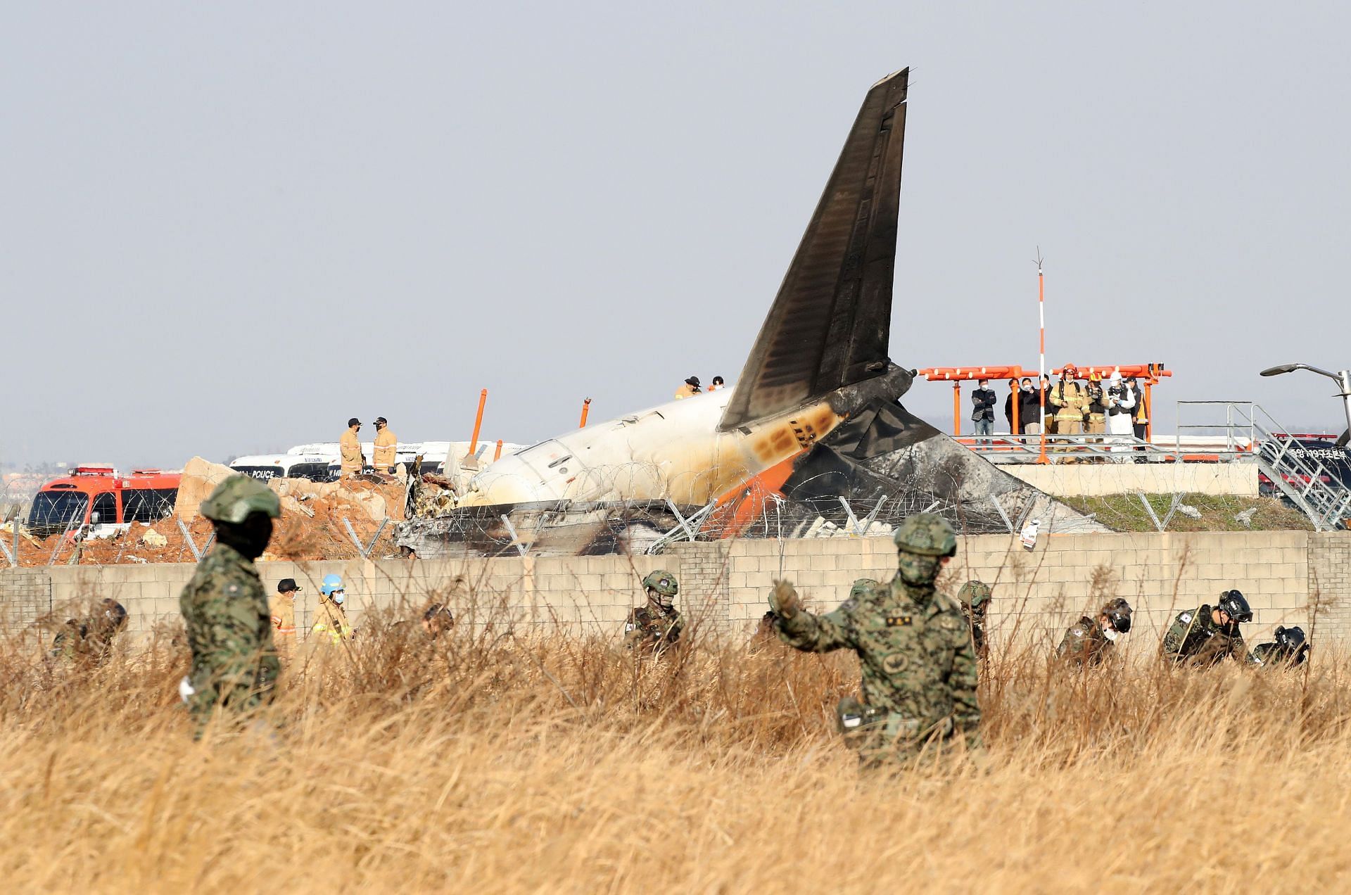 Plane crash kills many in South Korea (Image via Getty)