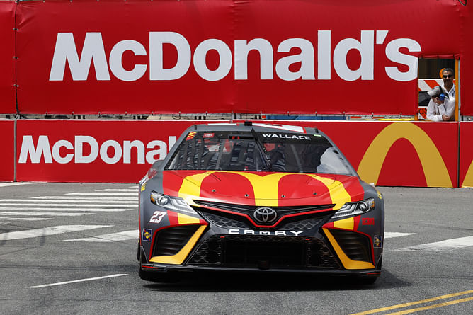 Shockwaves shake NASCAR as $202B worth tycoon pulls the plug on Chicago Street Race: Reports