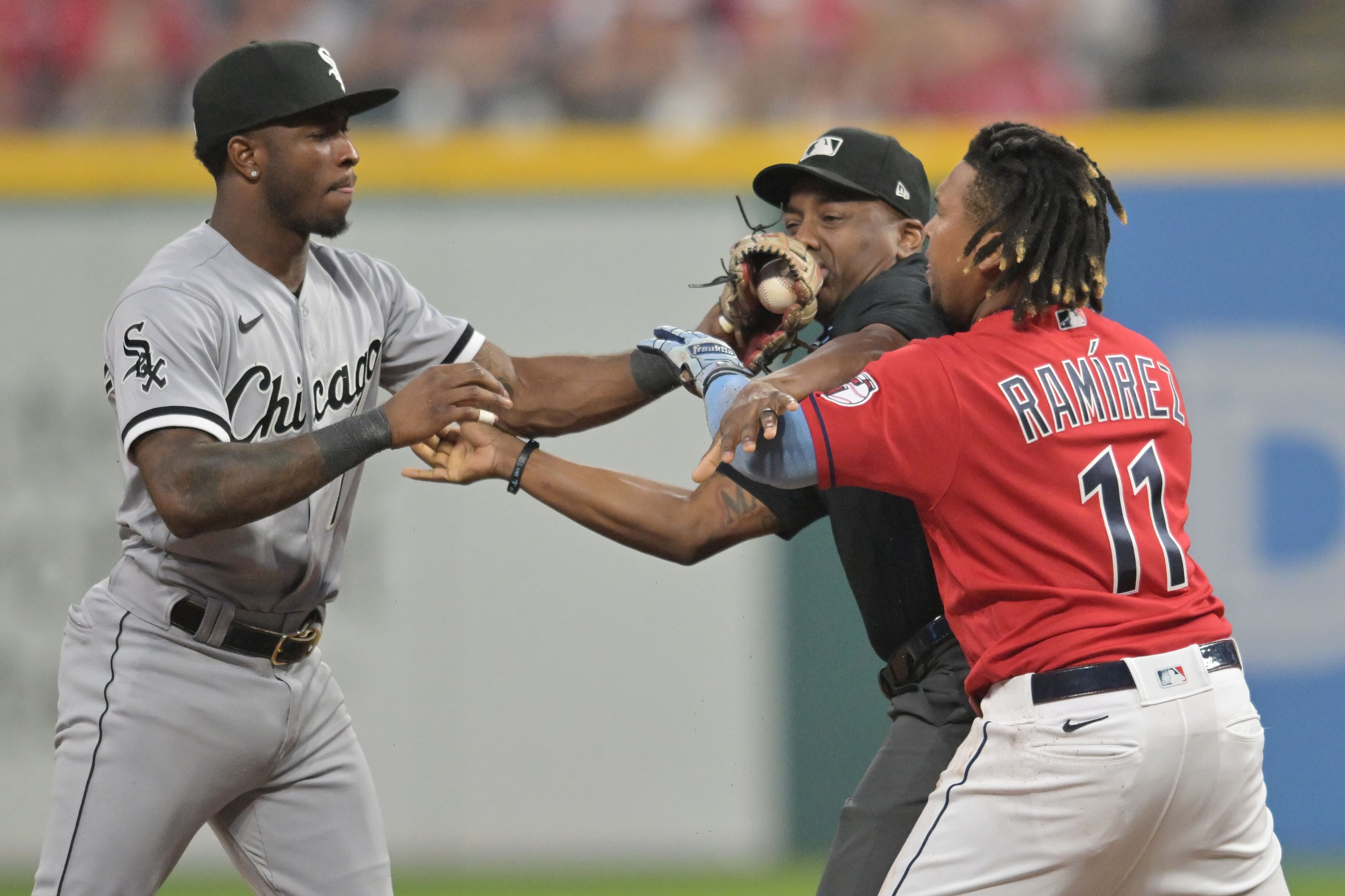 MLB: Chicago White Sox at Cleveland Guardians - Source: Imagn