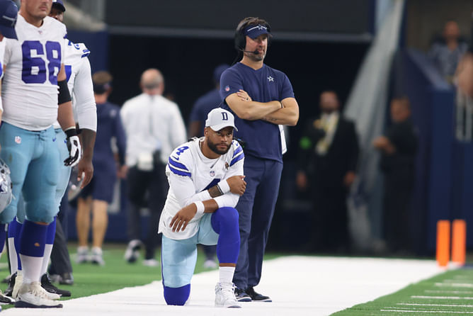 Former Cowboys WR Dez Bryant pens 5-word message on Michael Irvin's viral anti-Brian Schottenheimer rant
