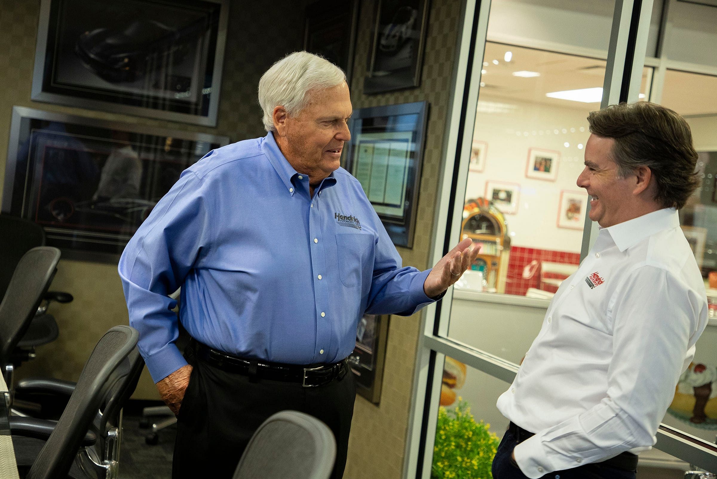 Rick Hendrick (L) with legendary driver and vice chairman of Hendrick Motorsports, Jeff Gordon - Source: Imagn