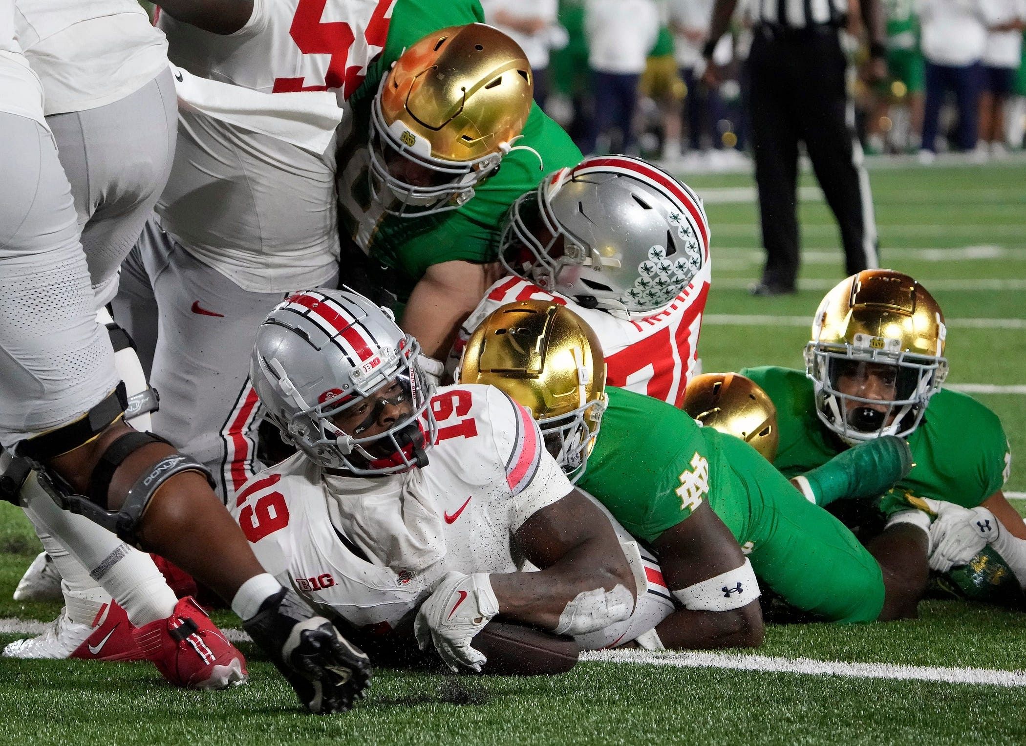 Notre Dame Fighting Irish and Ohio State Buckeyes - Source: Imagn