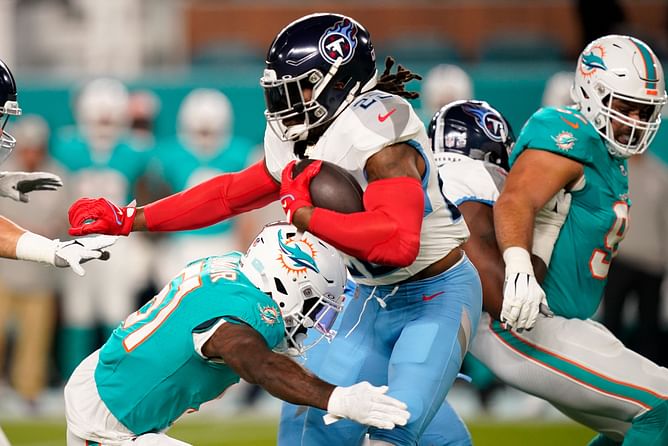 Baltimore Ravens RB Derrick Henry Jr. shares 3-word reaction to express his shock about Colorado signee Quentin Gibson's rating