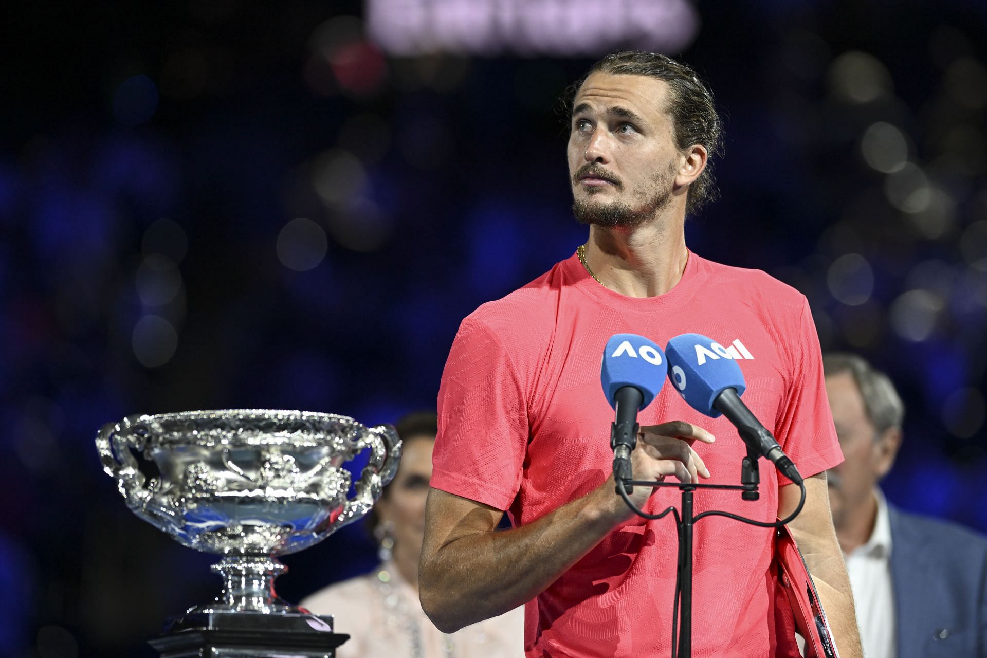 Alexander Zverev during his runner-up speech after losing the 2025 Australian Open men&#039;s singles final (Source: Getty)