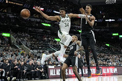 Milwaukee Bucks forward Giannis Antetokounmpo (34) loses control of the ball while driving to the basket against San Antonio Spurs forward Victor Wembanyama (1) - Source: Imagn