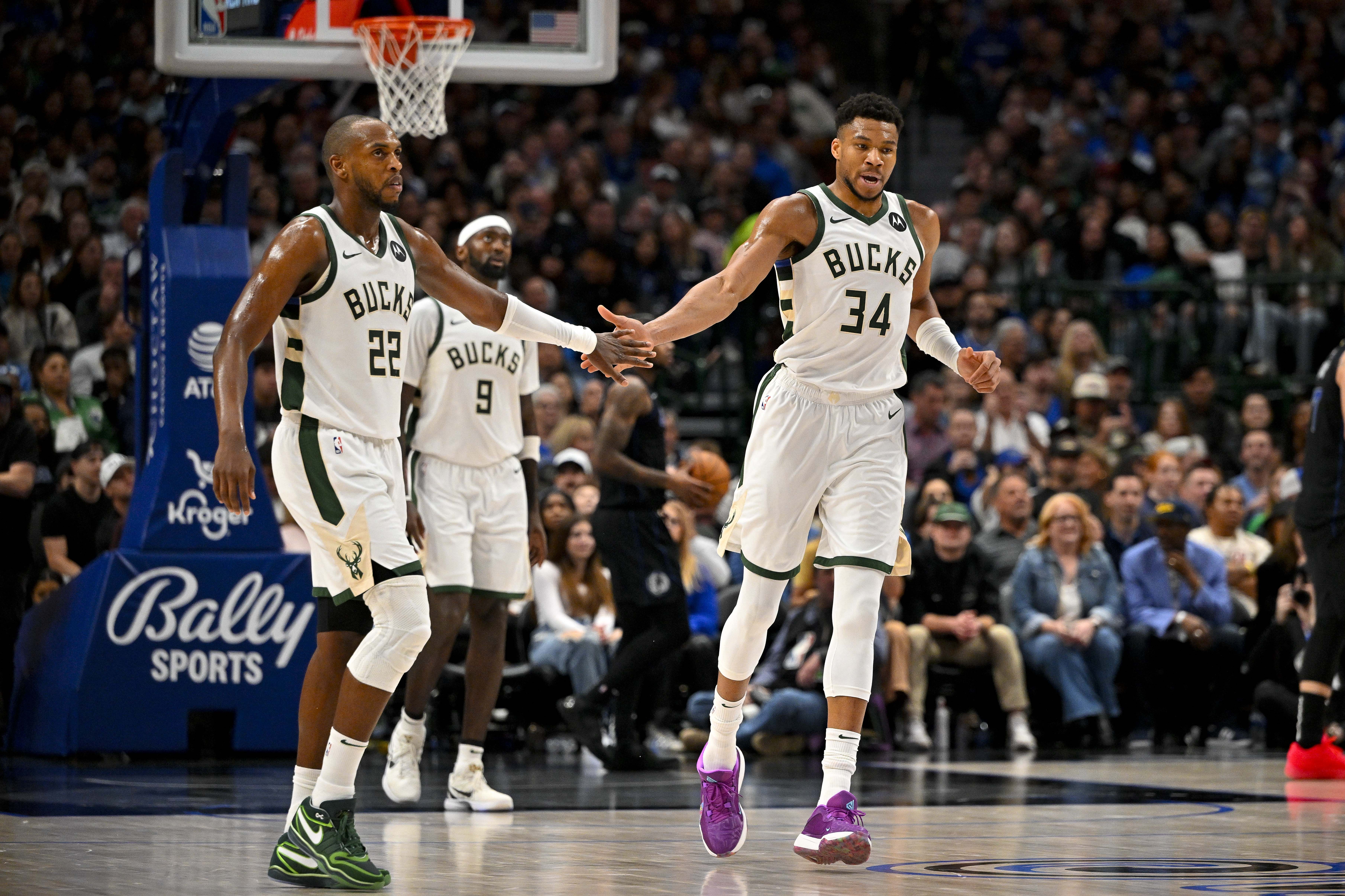 NBA: Milwaukee Bucks at Dallas Mavericks - Source: Imagn