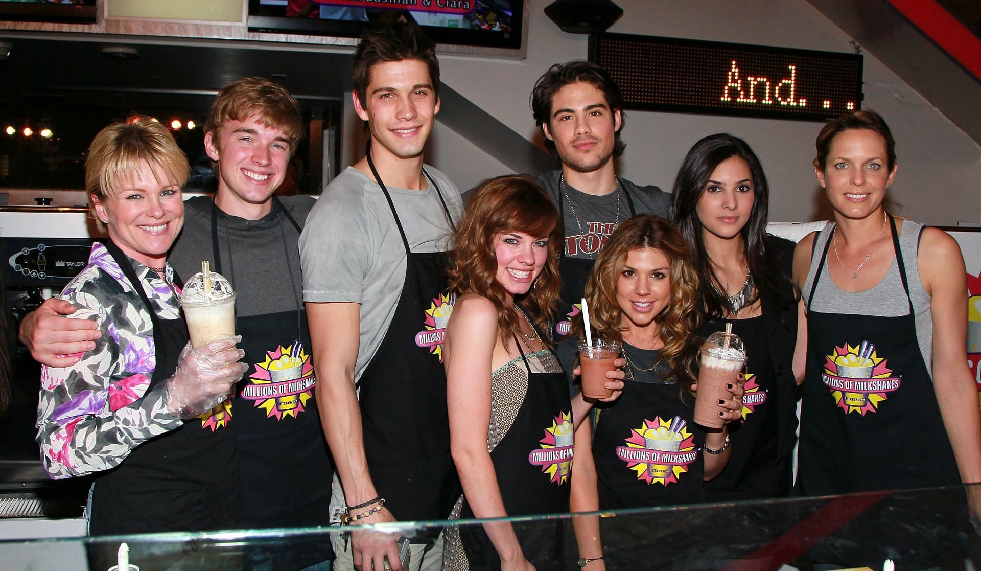 Francisco San Martin with his Days Of Our Lives co-stars Judi Evans, Chandler Massey, Casey Jon Deidrick, Molly Burnett, Kate Mansi, Camila Banus, and Arianne Zucker attend (Image via David Livingston/Getty Images)