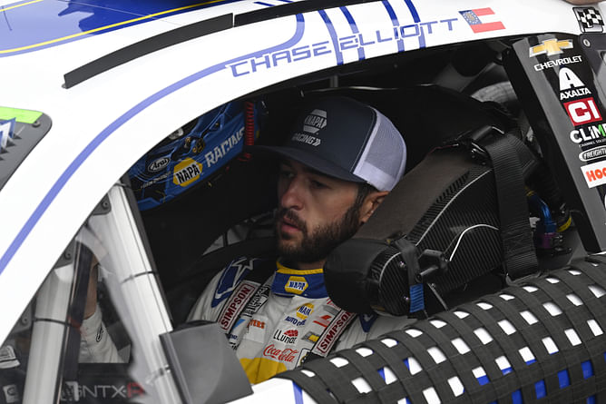 Chase Elliott makes his feelings known about the current NASCAR gen-7 cars