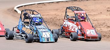 What is the track size of Chili Bowl Nationals? All you need to know