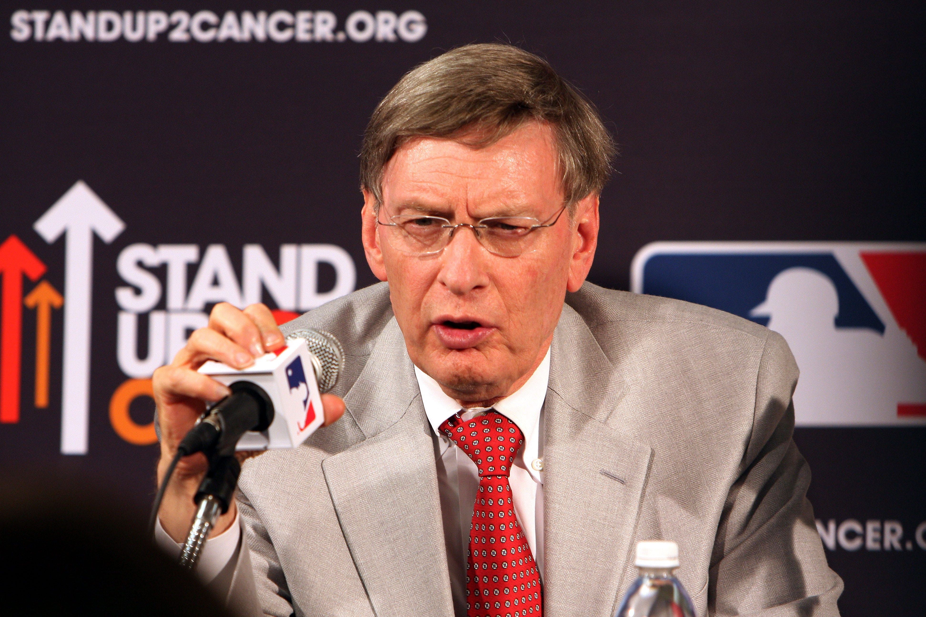 Bud Selig supported Rob Manfred (Imagn)