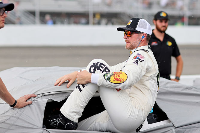“If that car isn't illegal, then he ain't trying”: Dale Earnhardt Jr. makes his sentiments known on finding loopholes in NASCAR rulebook is vital