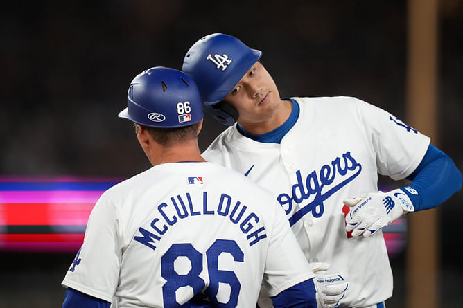 "If Shohei Ohtani wants to bang helmets, I'll do whatever" - Dodgers coach shares thoughts on following Clayton McCullough tradition
