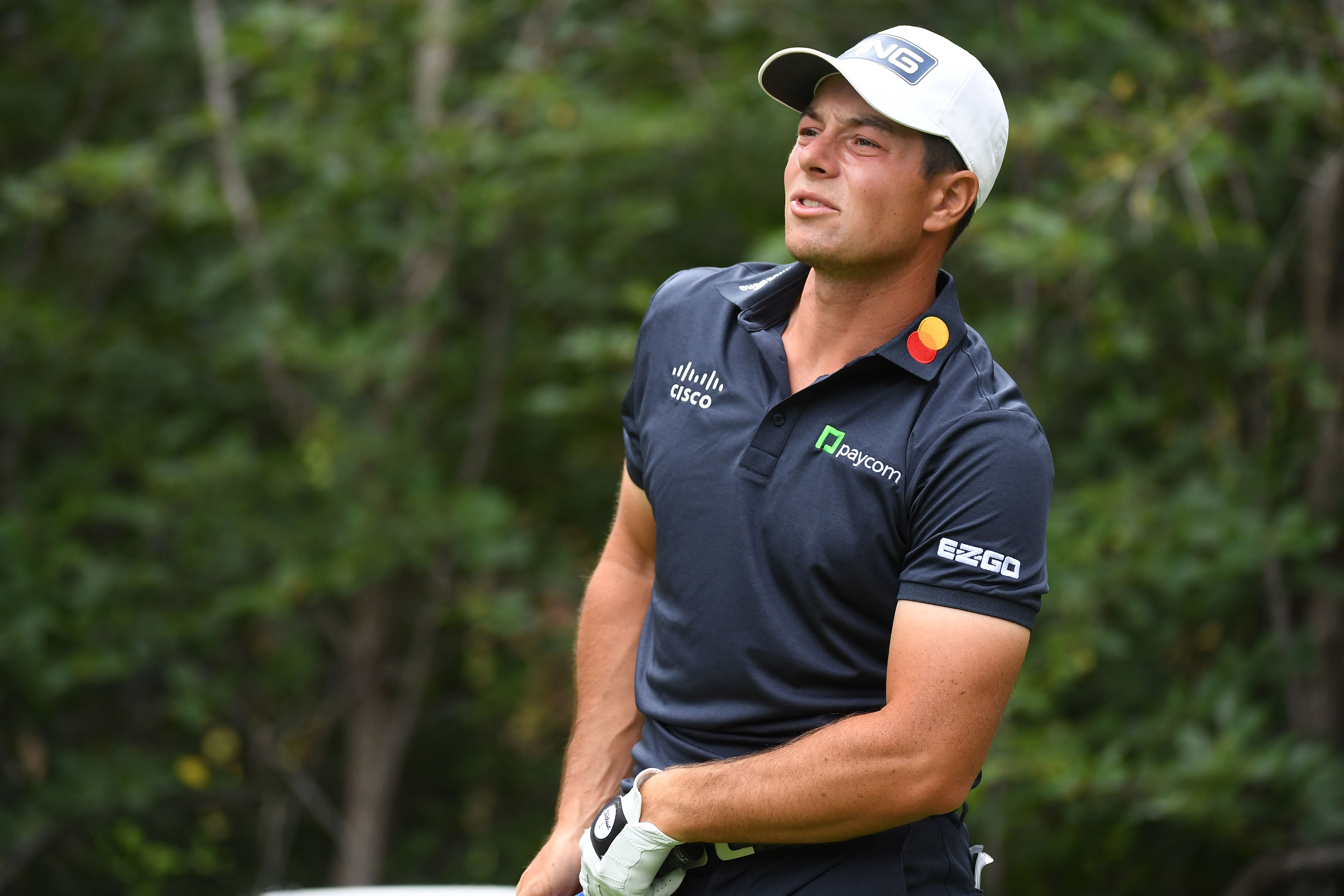 Viktor Hovland hits his tee shot on the eighth hole during the final round of the BMW Championship - Source: Imagn