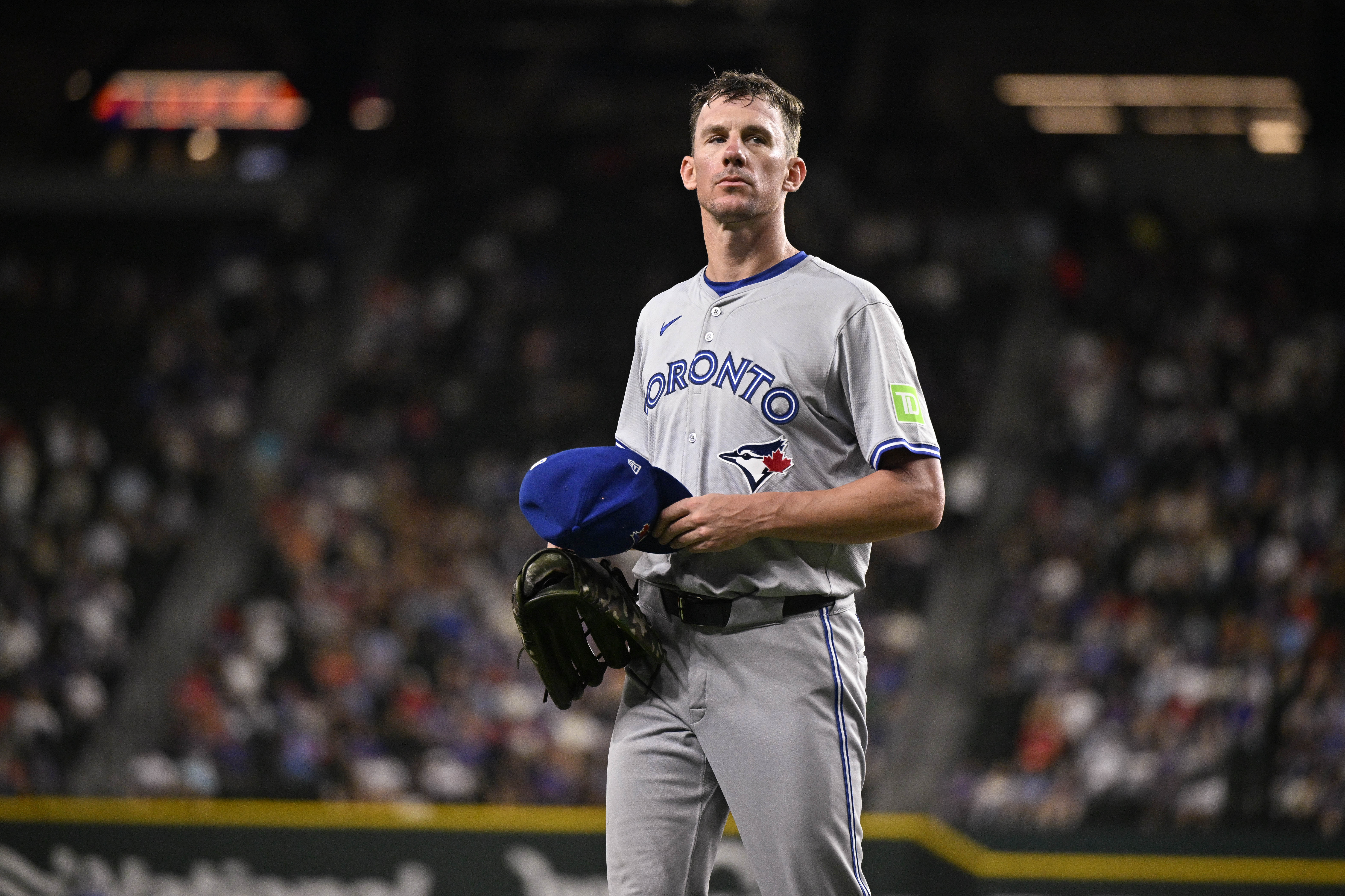 The Jays should trade Chris Bassitt (Imagn)