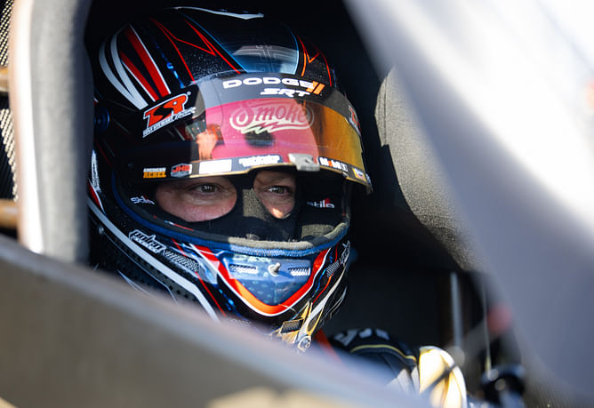 “I’m alright being called selfish”: Tony Stewart defends late fatherhood amid social media backlash