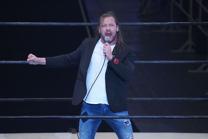 WATCH: Kenny Omega has heartfelt interaction with fans after AEW Dynamite goes off-air