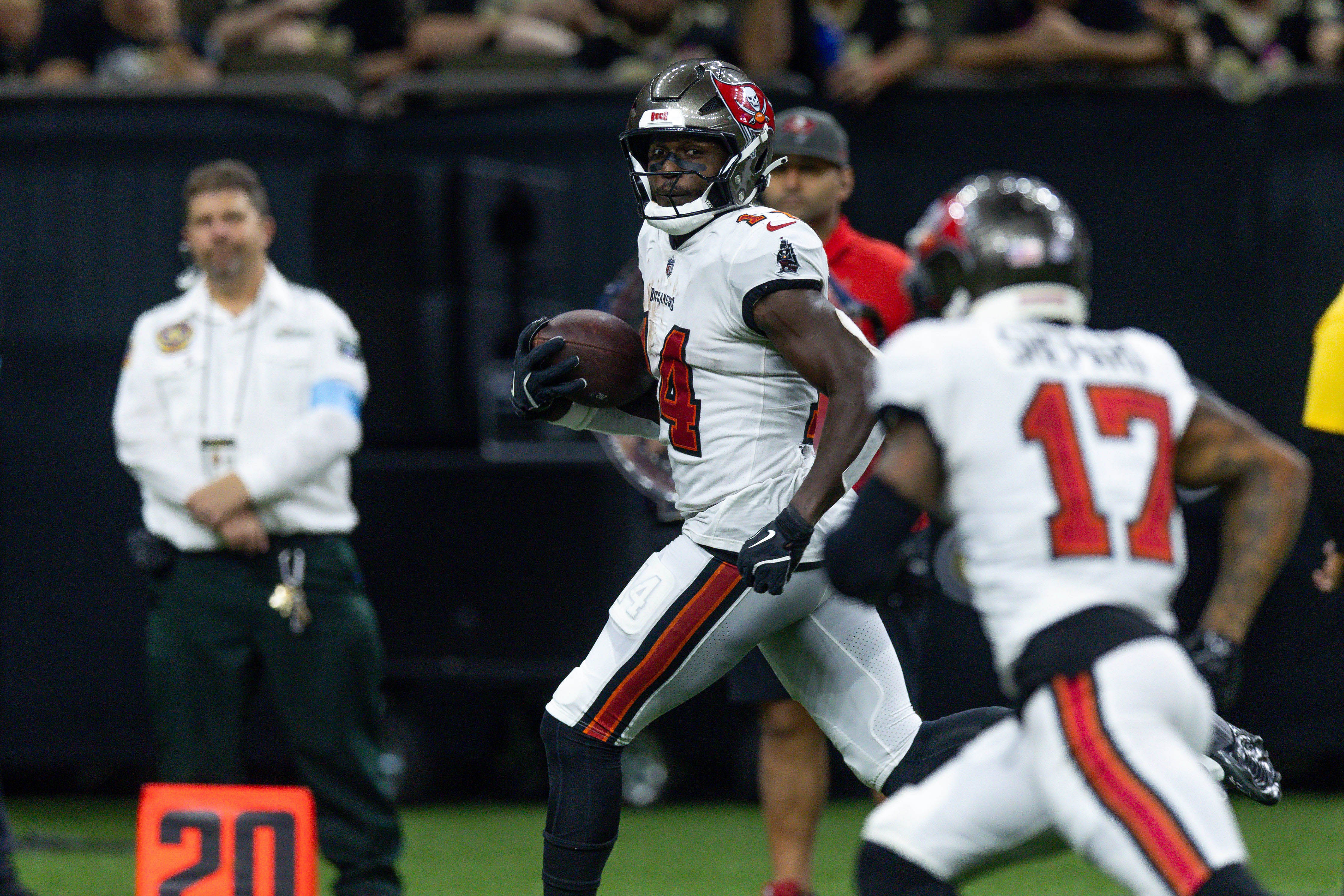 Chris Godwin at Tampa Bay Buccaneers at New Orleans Saints - Source: Imagn