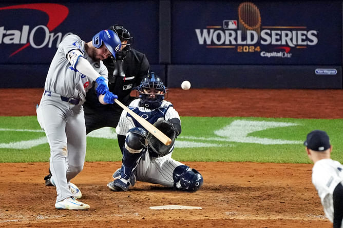 “I’m trying to do whatever Freddie Freeman does” – Gavin Lux on emulating the World Series MVP’s consistency to elevate his game