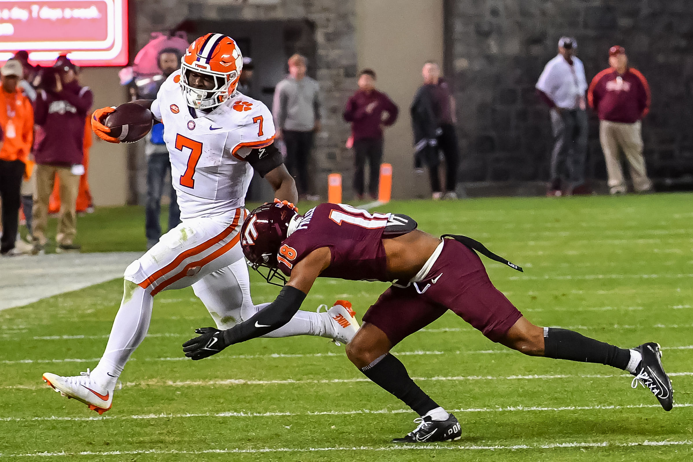 Virginia Tech safety Mose Phillips III, here making a tackle, is heading to Missouri in the transfer portal. (Photo Credit: IMAGN)