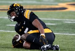 "That's a terrible solution" "We looking at you Lane": Fans go wild at new NCAA rule for fake injuries