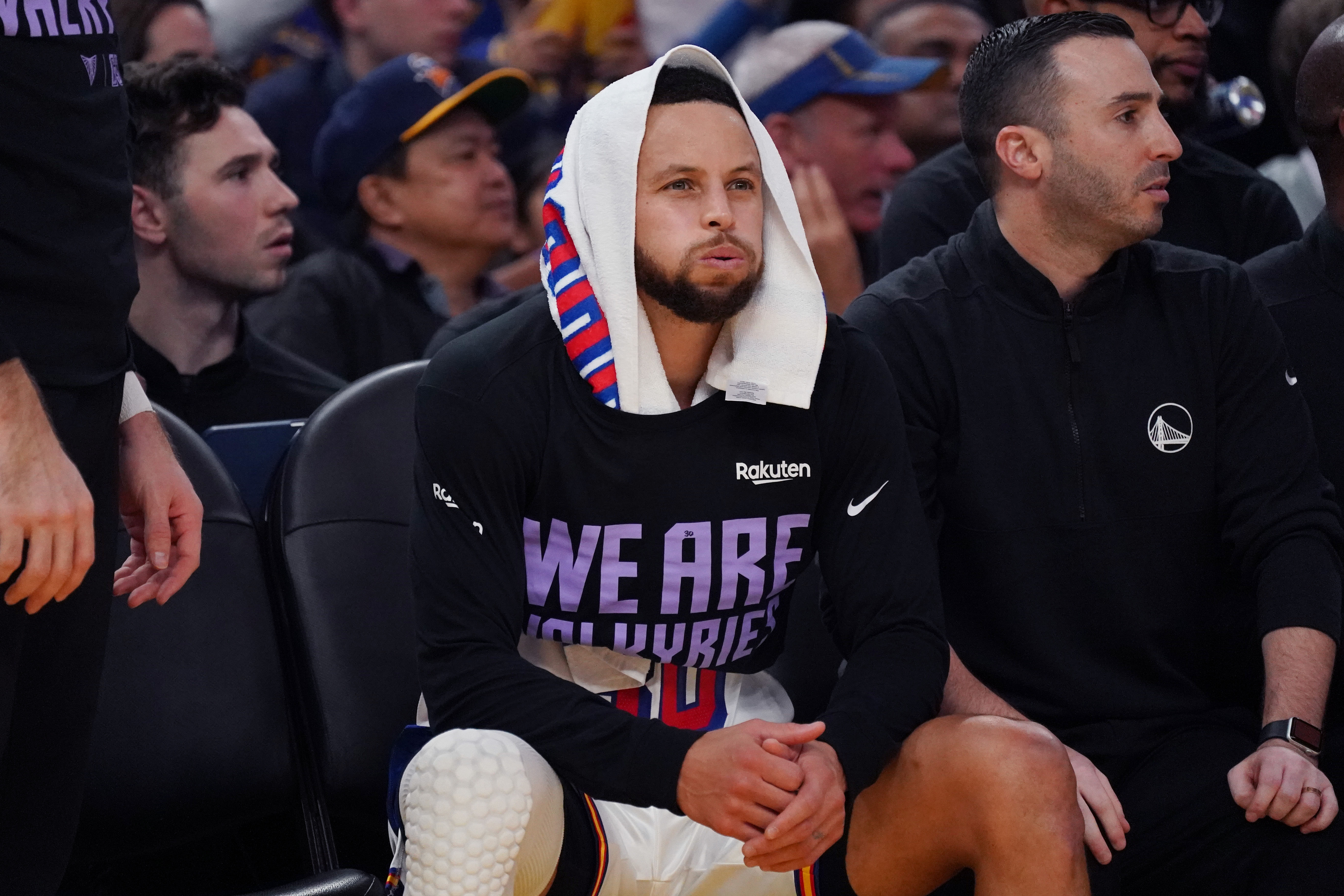 Why is Steph Curry not playing against the Memphis Grizzlies? (Photo: IMAGN)