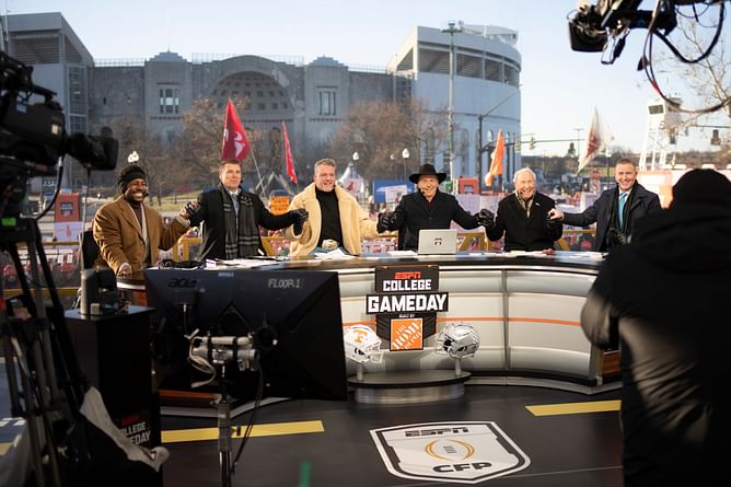 Where is College GameDay this week? Location, kickoff time, predictions, and more for CFP national championship