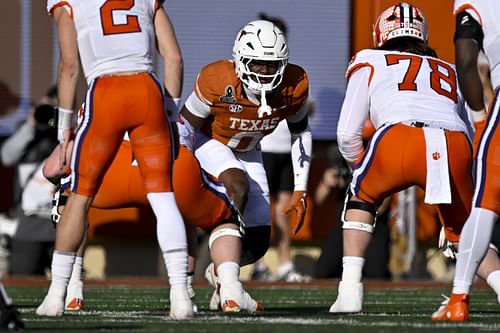 Anthony Hill Jr. leads the Longhorns in tackles. - Source: Imagn