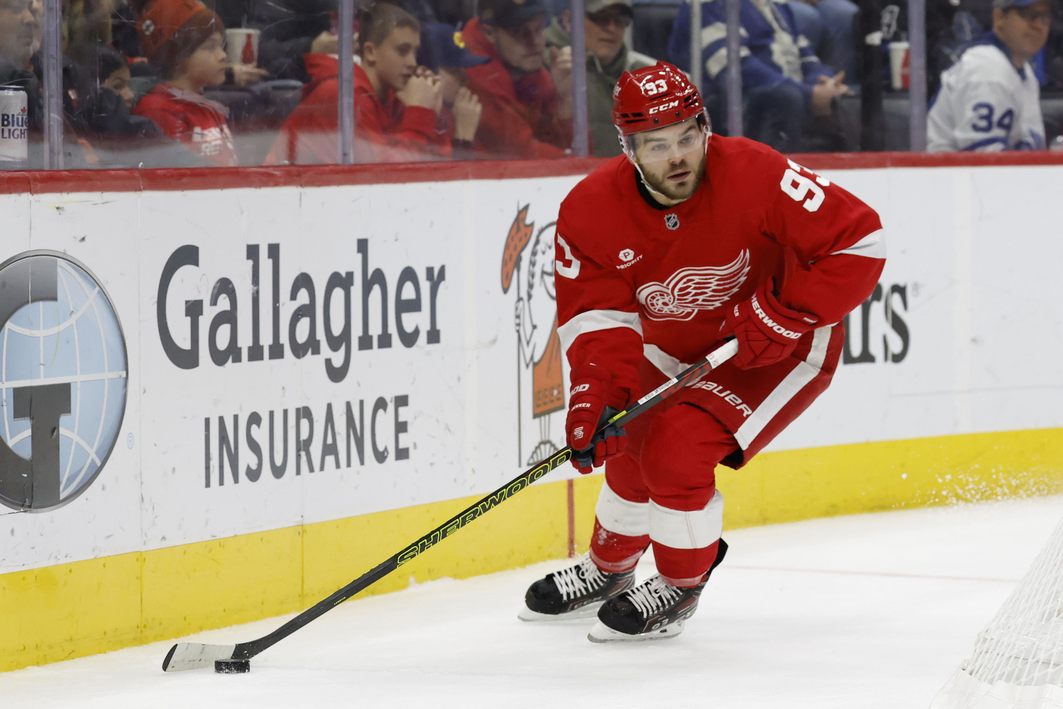 NHL: Toronto Maple Leafs at Detroit Red Wings - Source: Imagn