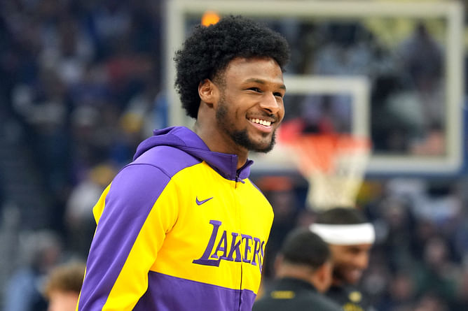 Bronny James Stats Tonight: LeBron James' son finally receives playing time with Lakers after missing 9 games (Jan. 3)