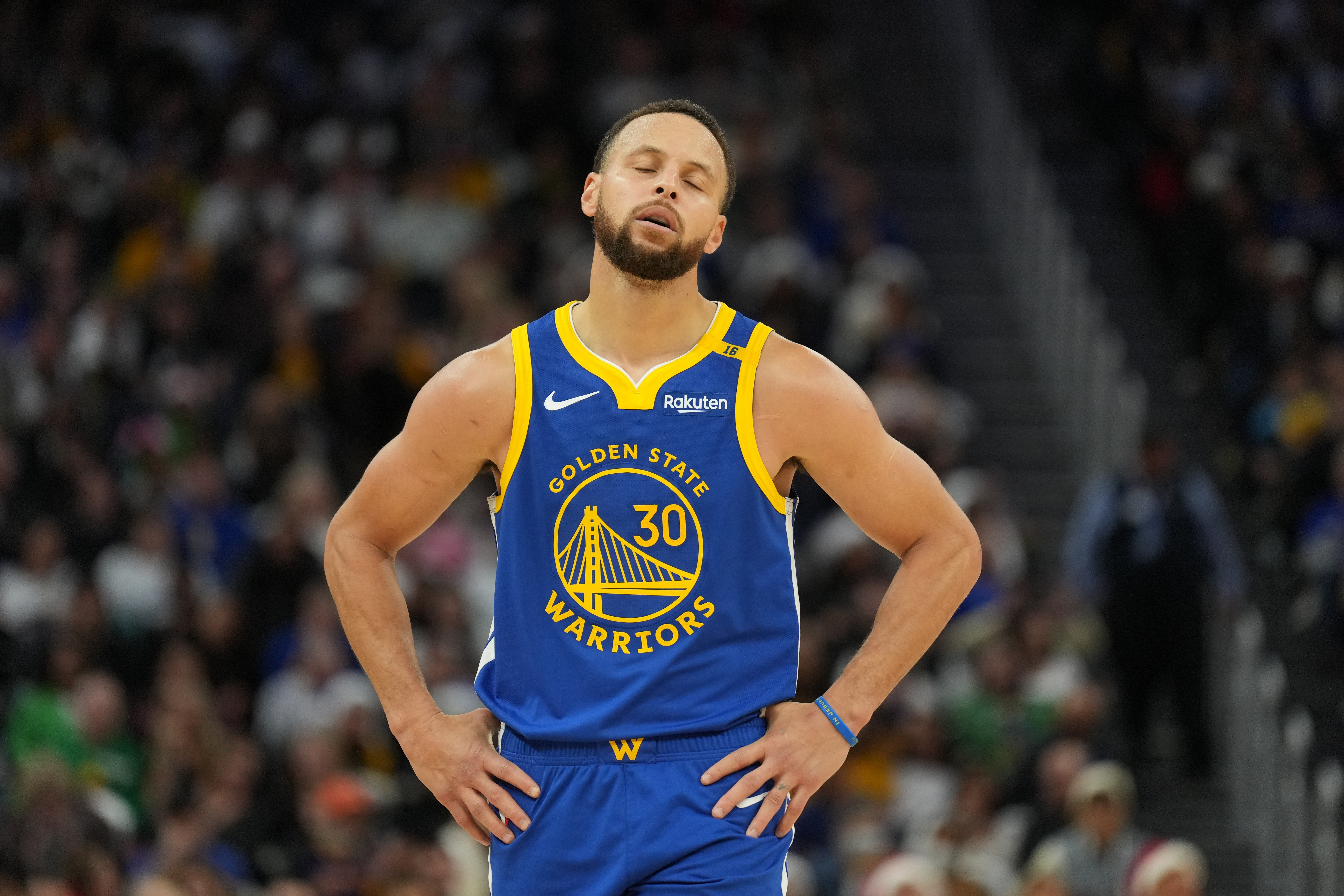 Golden State Warriors guard Stephen Curry against the Los Angeles Lakers at Chase Center. Photo Credit: Imagn