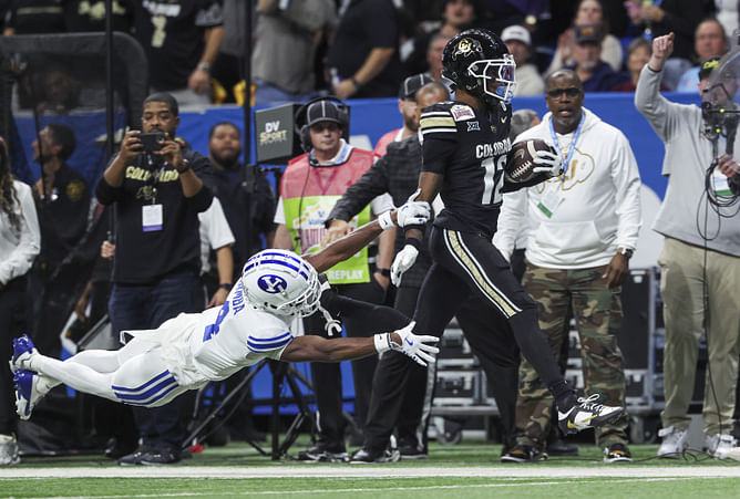 Travis Hunter's insane TD celly at Polynesian Bowl sparks injury scare ahead of 2025 NFL scouting combine