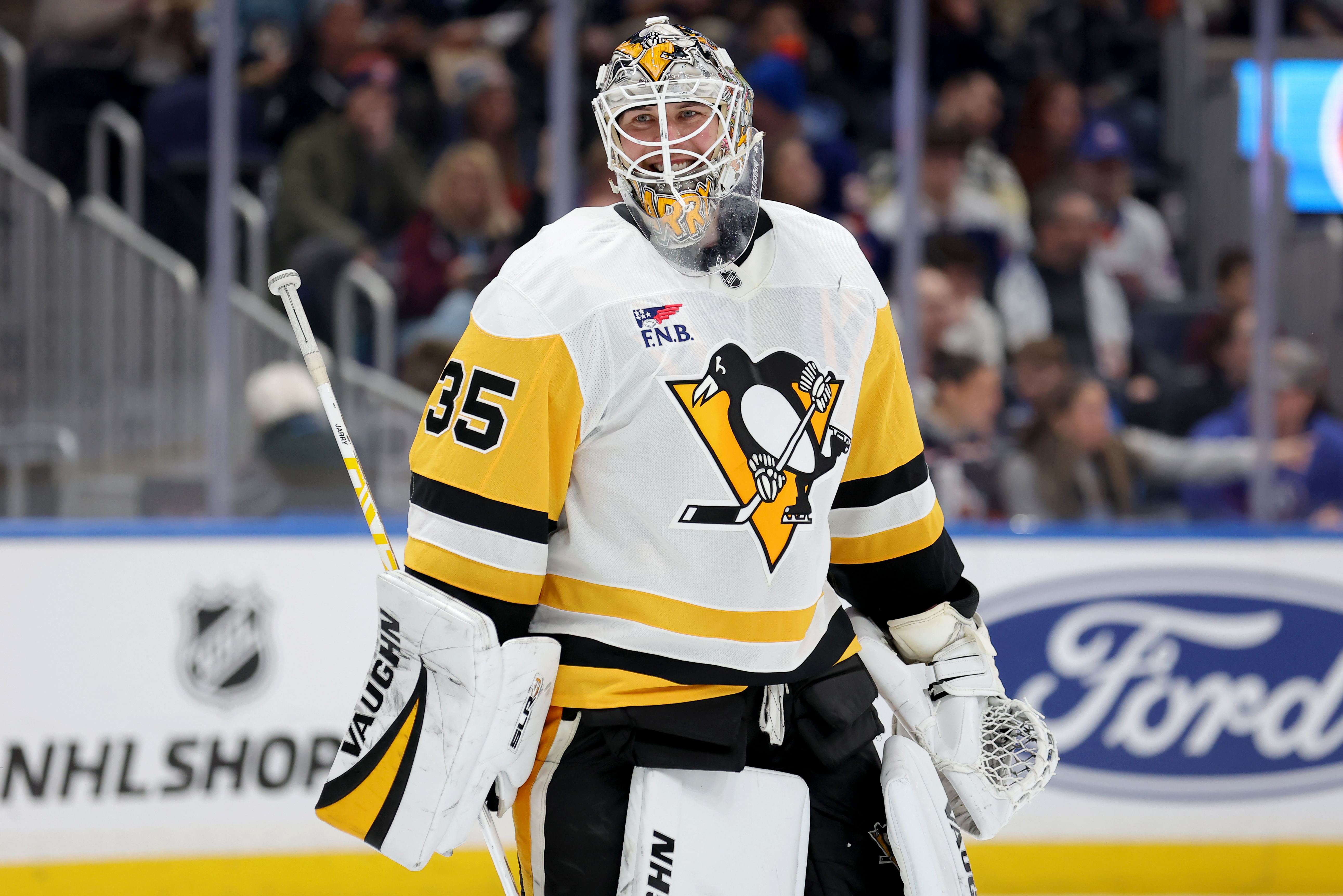 NHL: Pittsburgh Penguins at New York Islanders - Source: Imagn