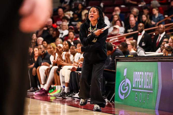 Dawn Staley makes her feelings known after losing Ashlyn Watkins to season ending injury