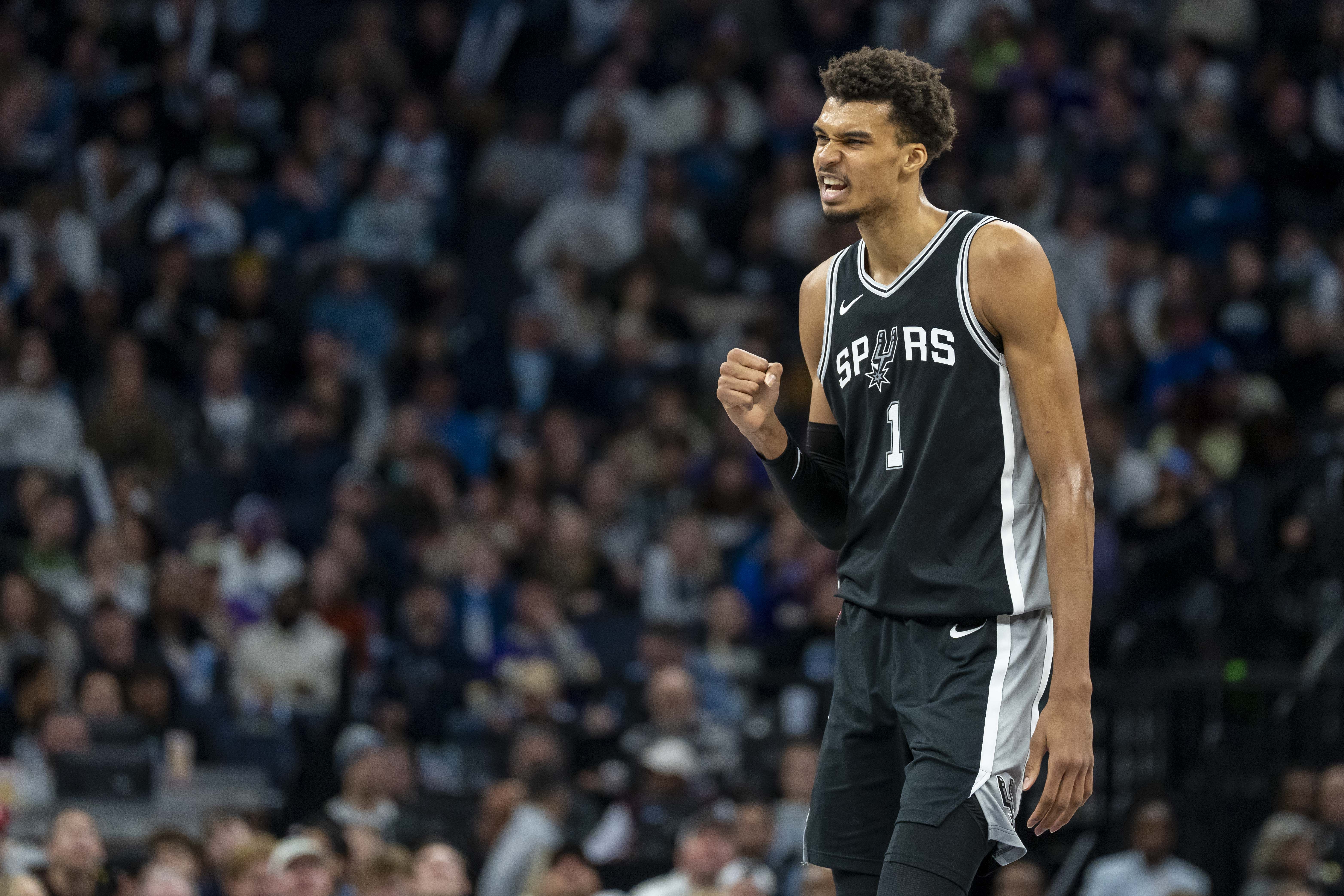 NBA: San Antonio Spurs at Minnesota Timberwolves - Source: Imagn