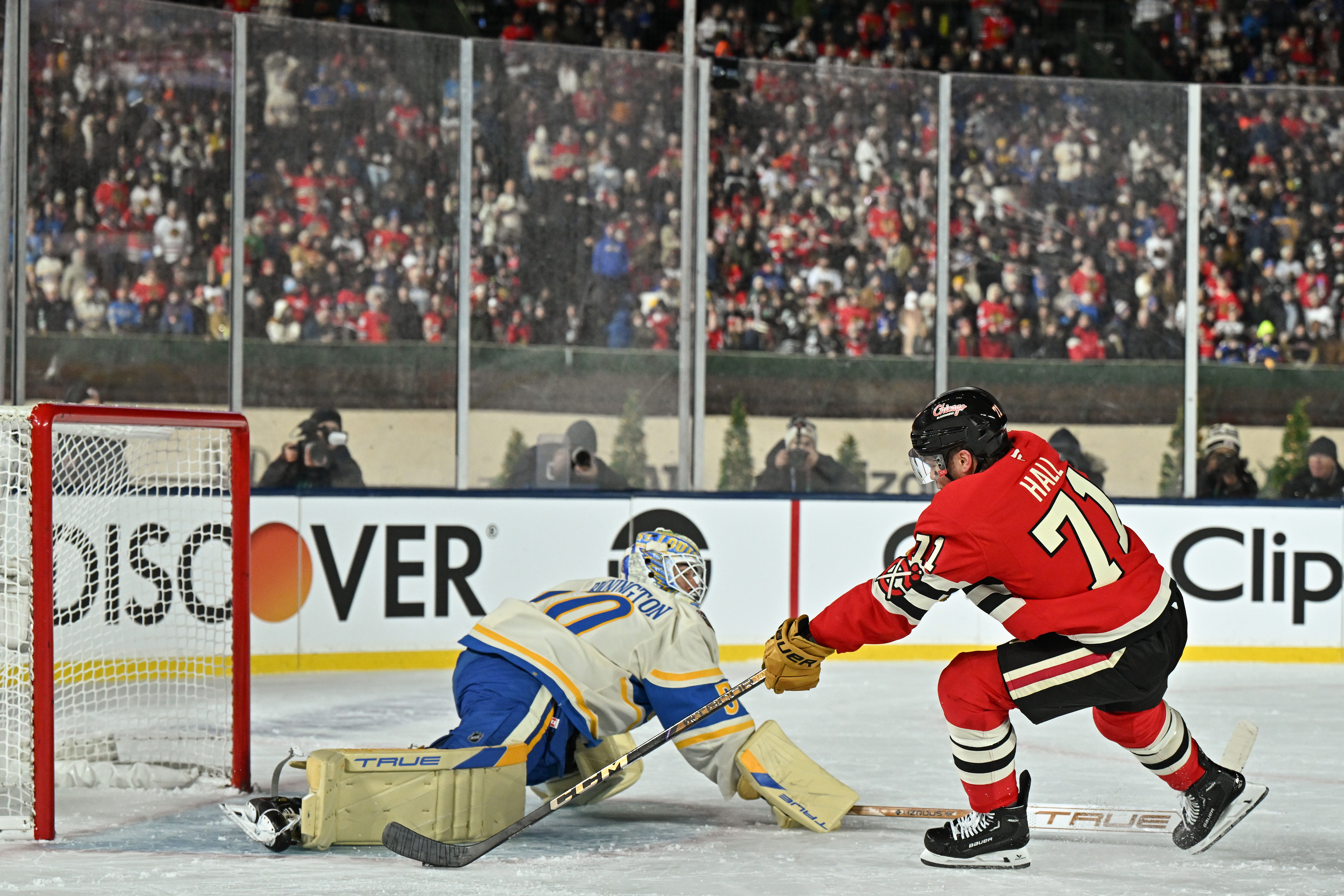 NHL: Winter Classic-St. Louis Blues at Chicago Blackhawks - Source: Imagn