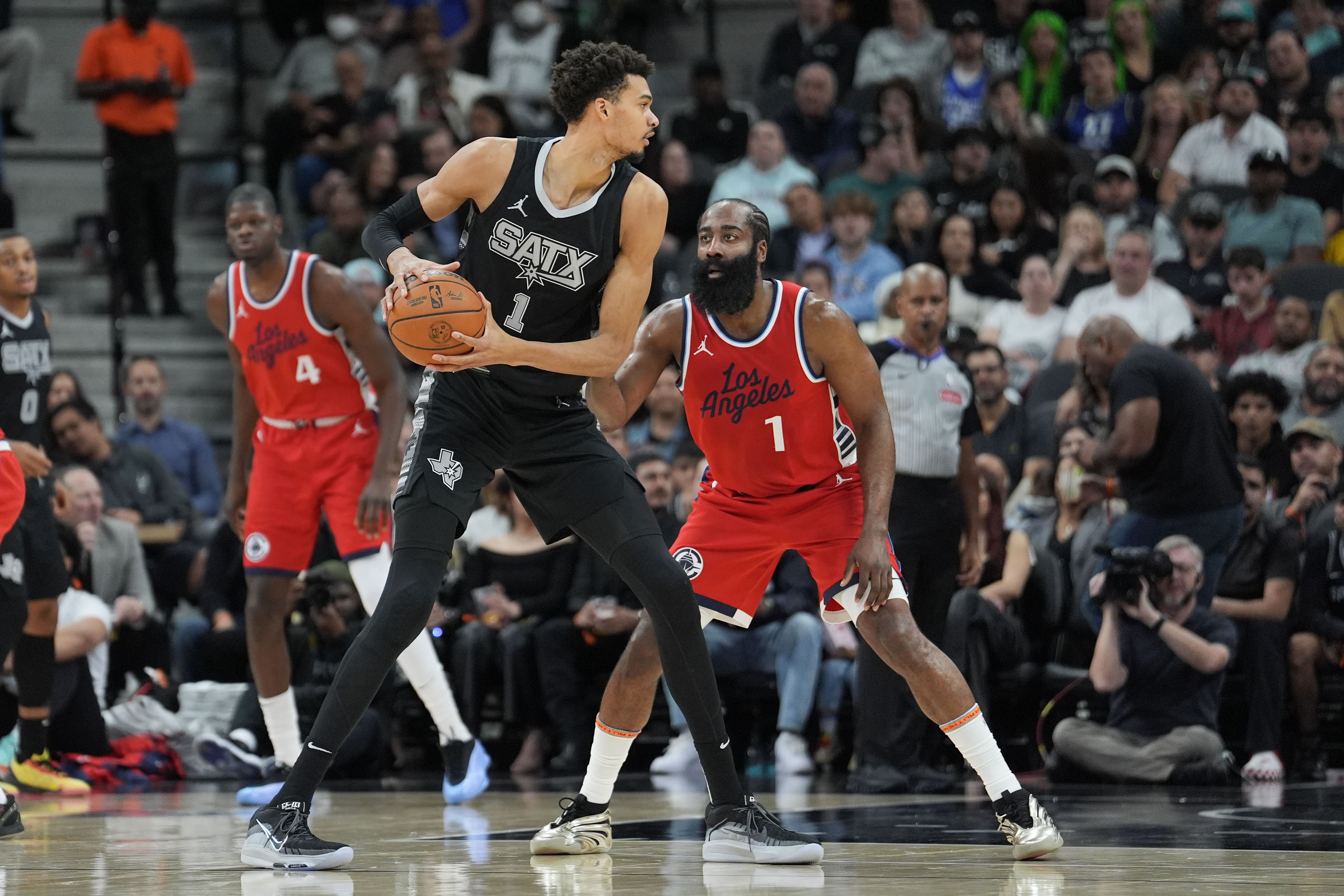 NBA: Los Angeles Clippers at San Antonio Spurs - Source: Imagn