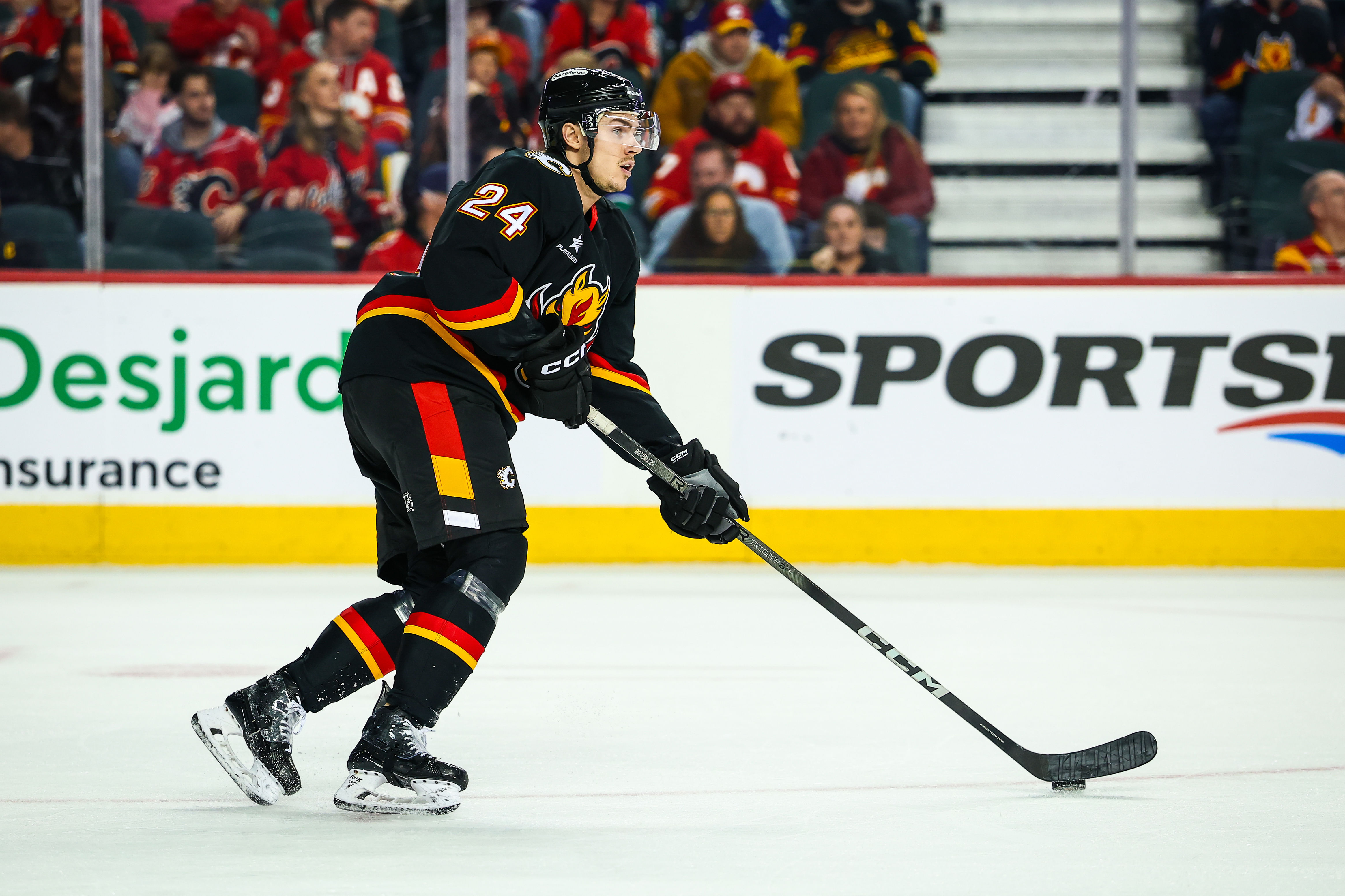 NHL: Vancouver Canucks at Calgary Flames - Source: Imagn