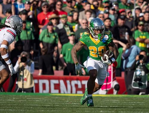 Oregon running back Jordan James will likely get an NFL Draft shot in a mid-round selection. (Photo Credit: IMAGN)