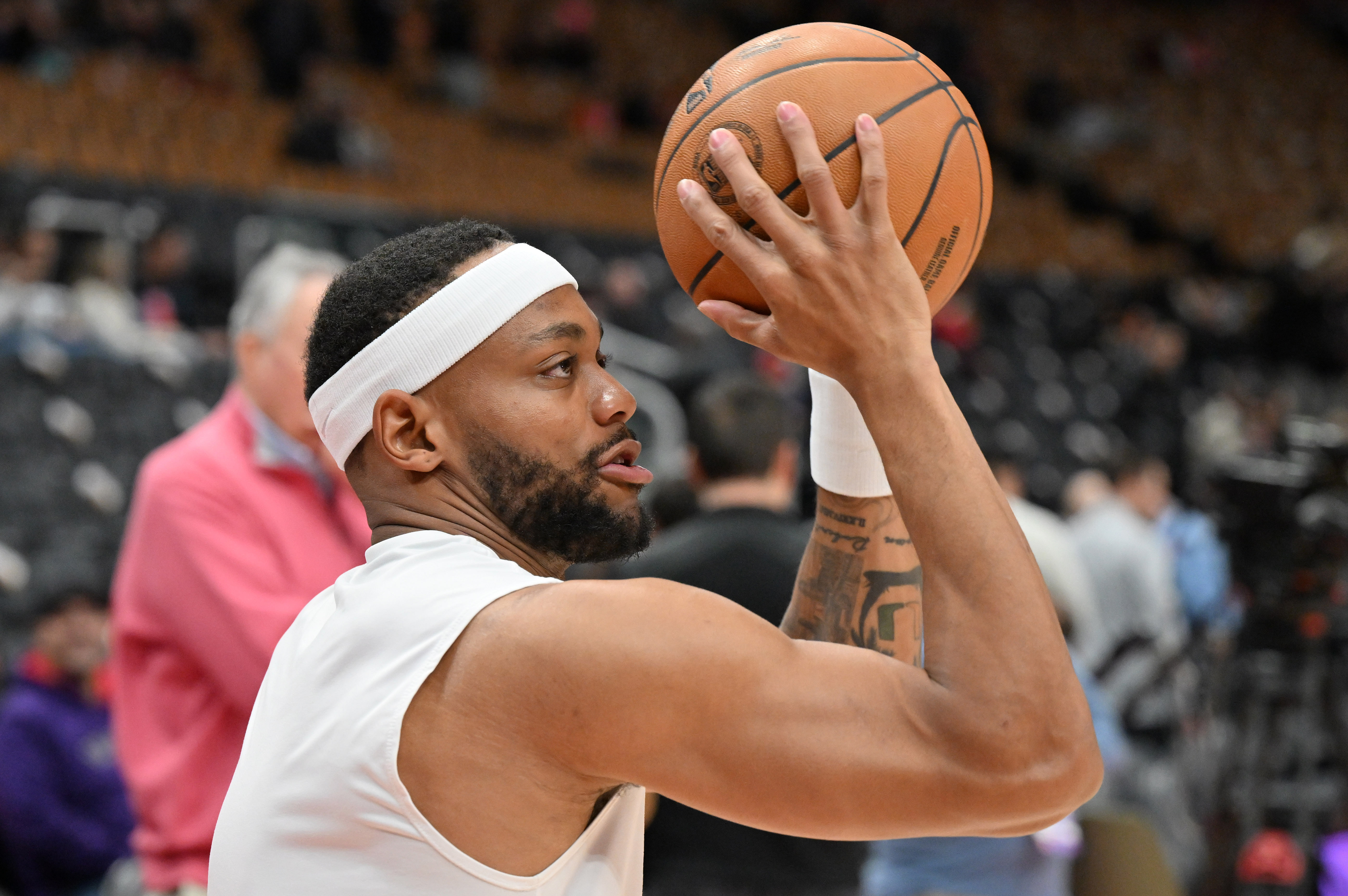 Bruce Brown warms up before a game (Source: Imagn)