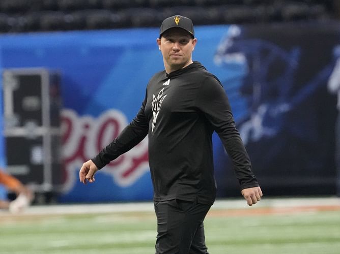 "That play is 100% on me not him": Coach Kenny Dillingham takes blame for critical 4th down play against Texas