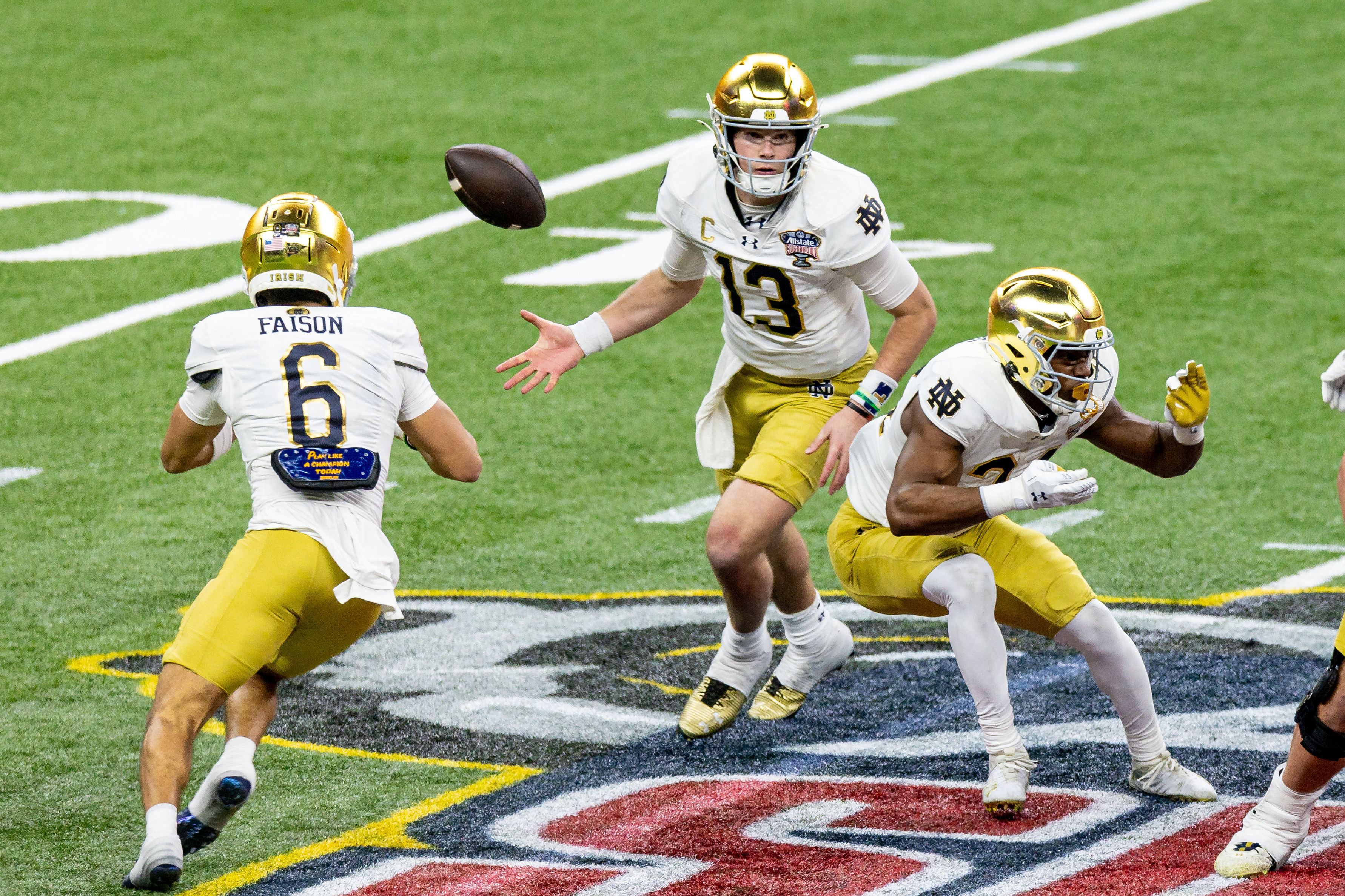 NCAA Football: Sugar Bowl-Notre Dame at Georgia - Source: Imagn