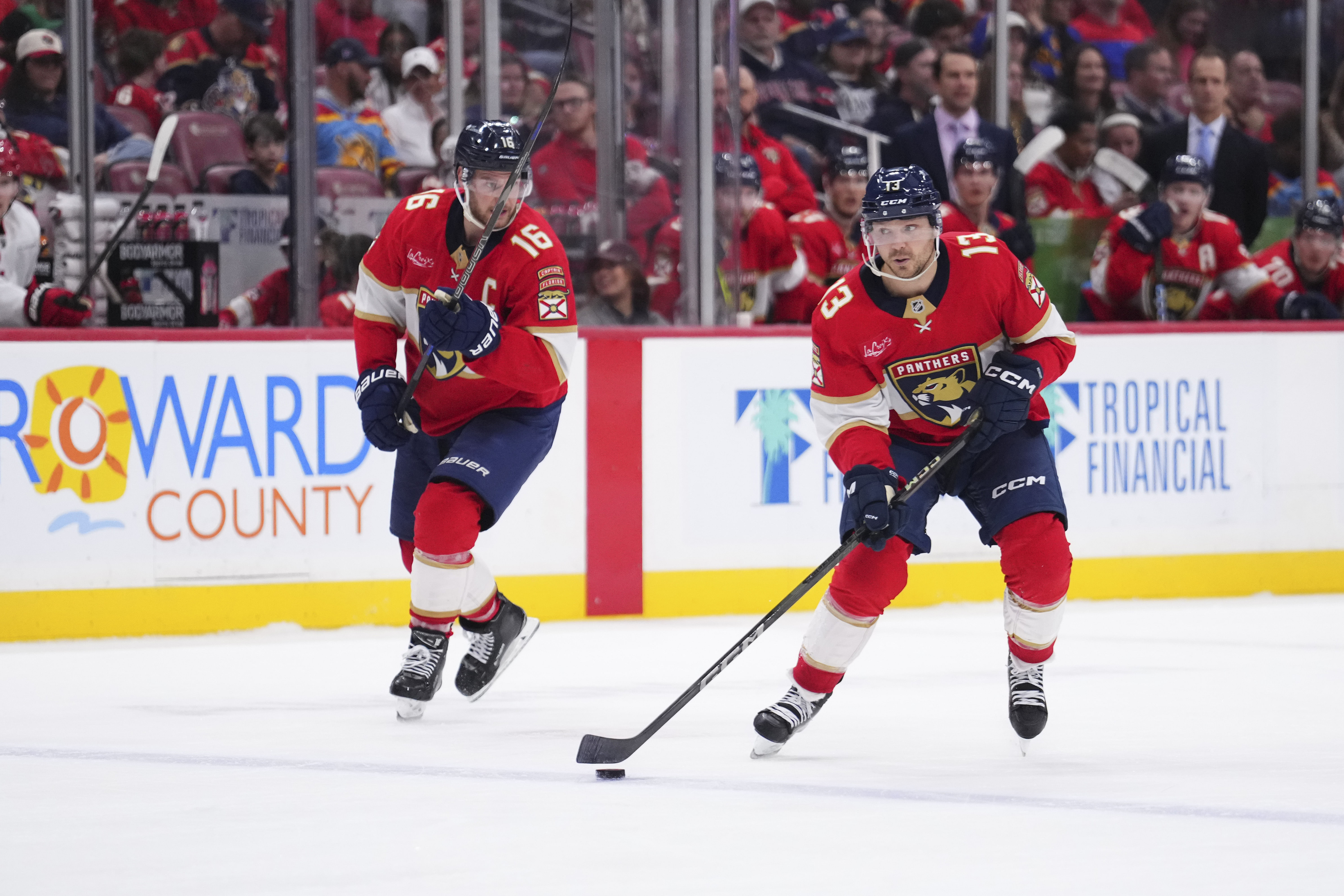 NHL: Carolina Hurricanes at Florida Panthers - Source: Imagn