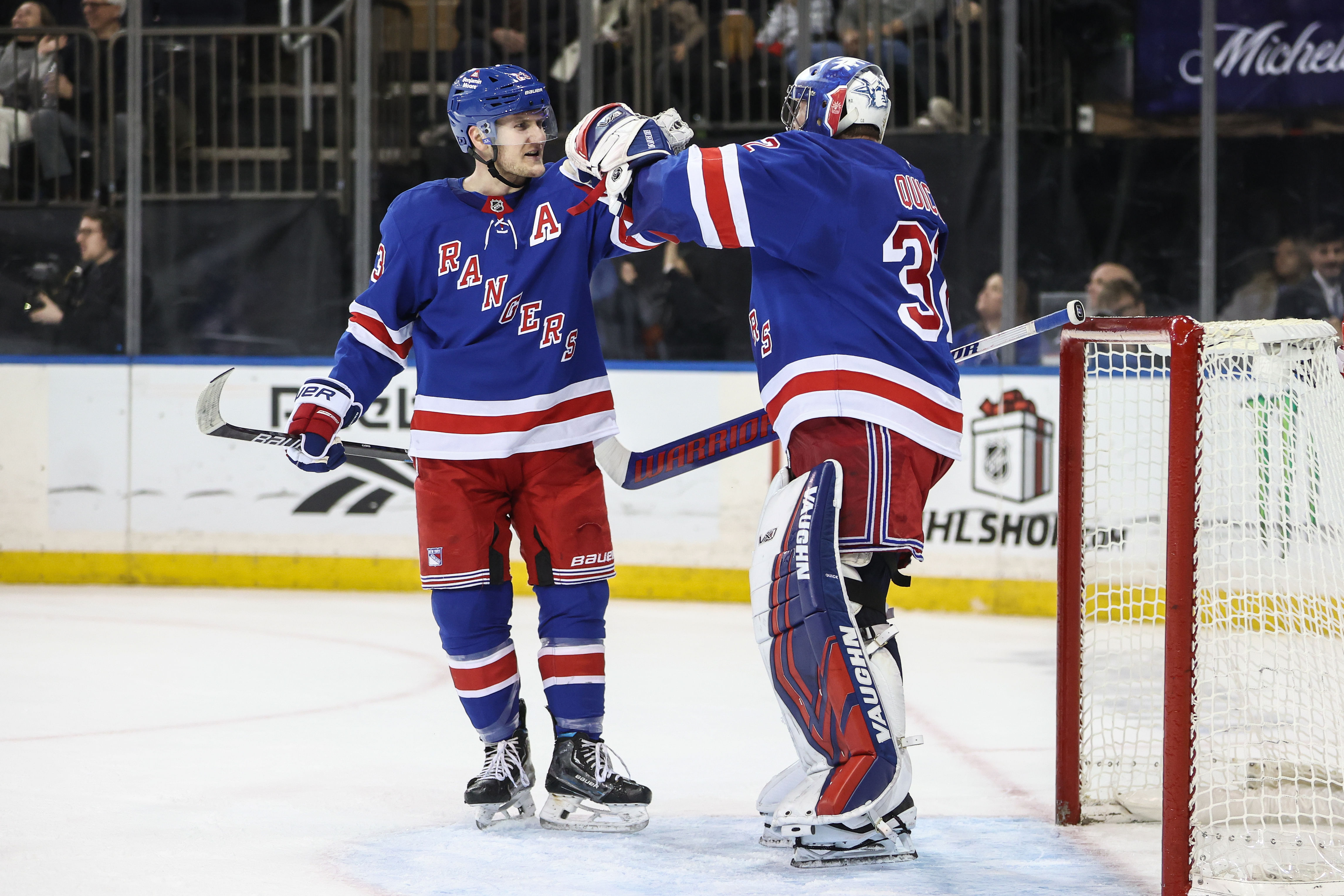 NHL: Boston Bruins at New York Rangers - Source: Imagn