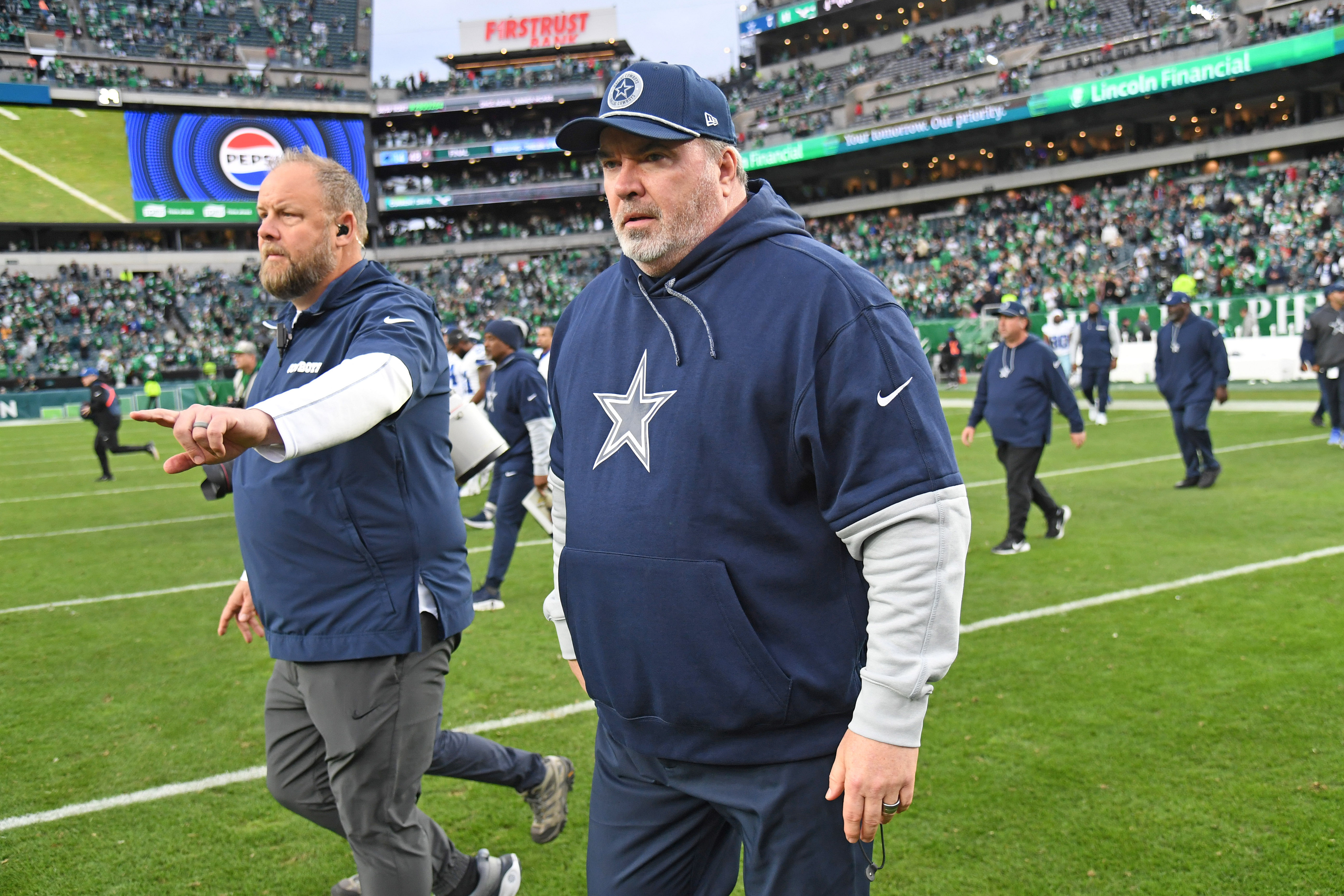 Mike McCarthy at Dallas Cowboys at Philadelphia Eagles - Source: Imagn