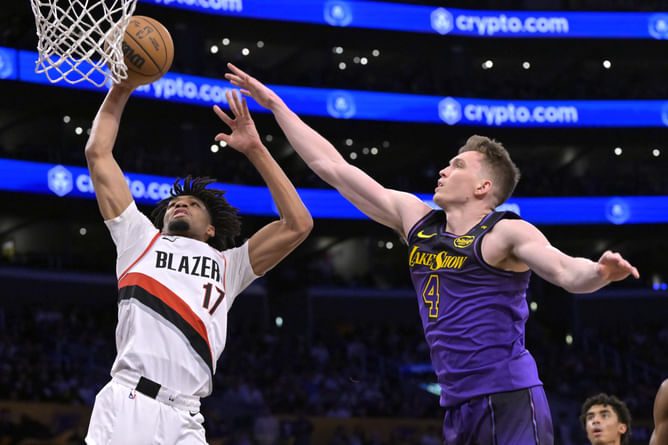 Dalton Knecht Stats Tonight: Lakers rookie's slump continues in underwhelming effort vs Trail Blazers (Jan. 2)