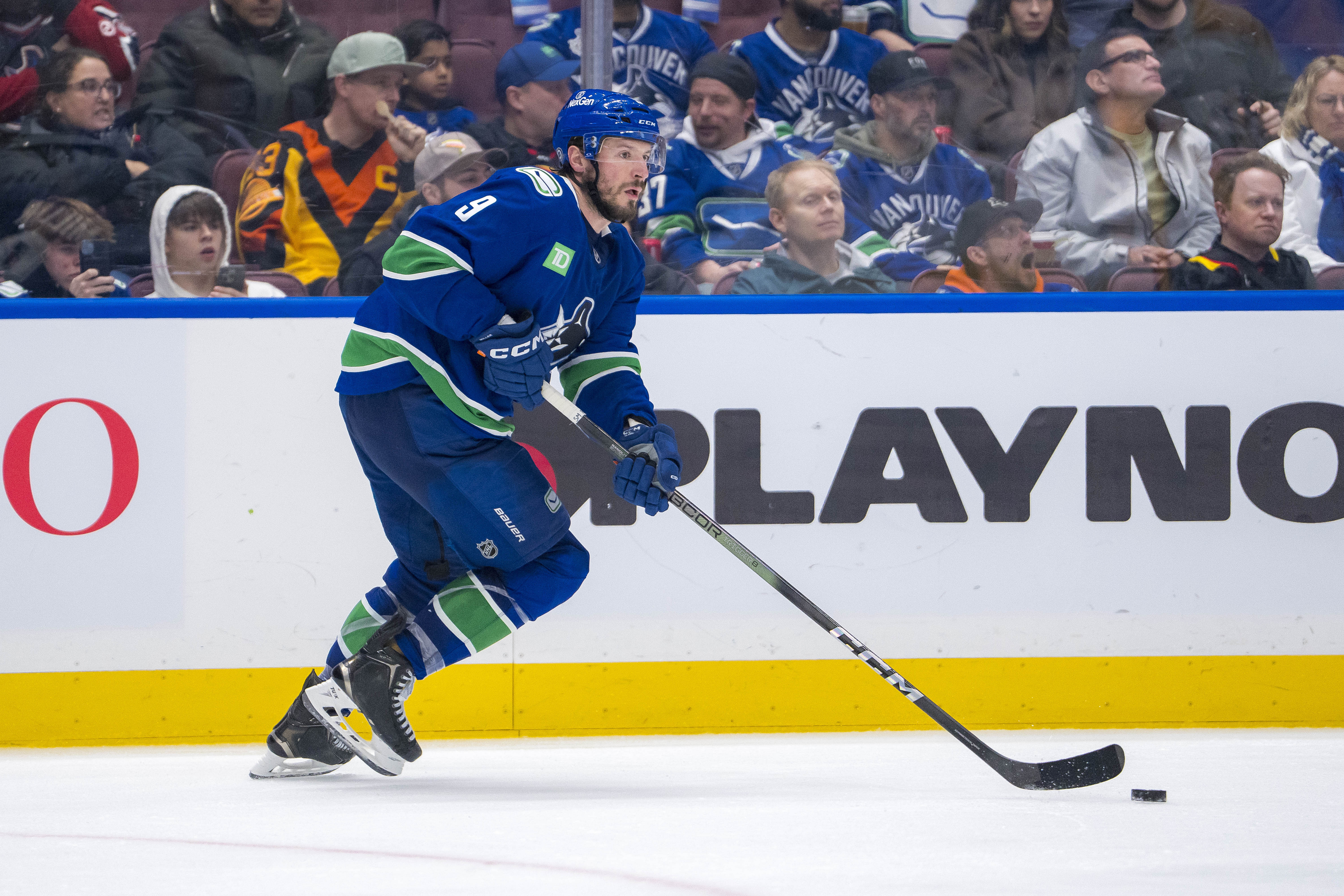 Vancouver Canucks vs Montreal Canadiens Live streaming options, where