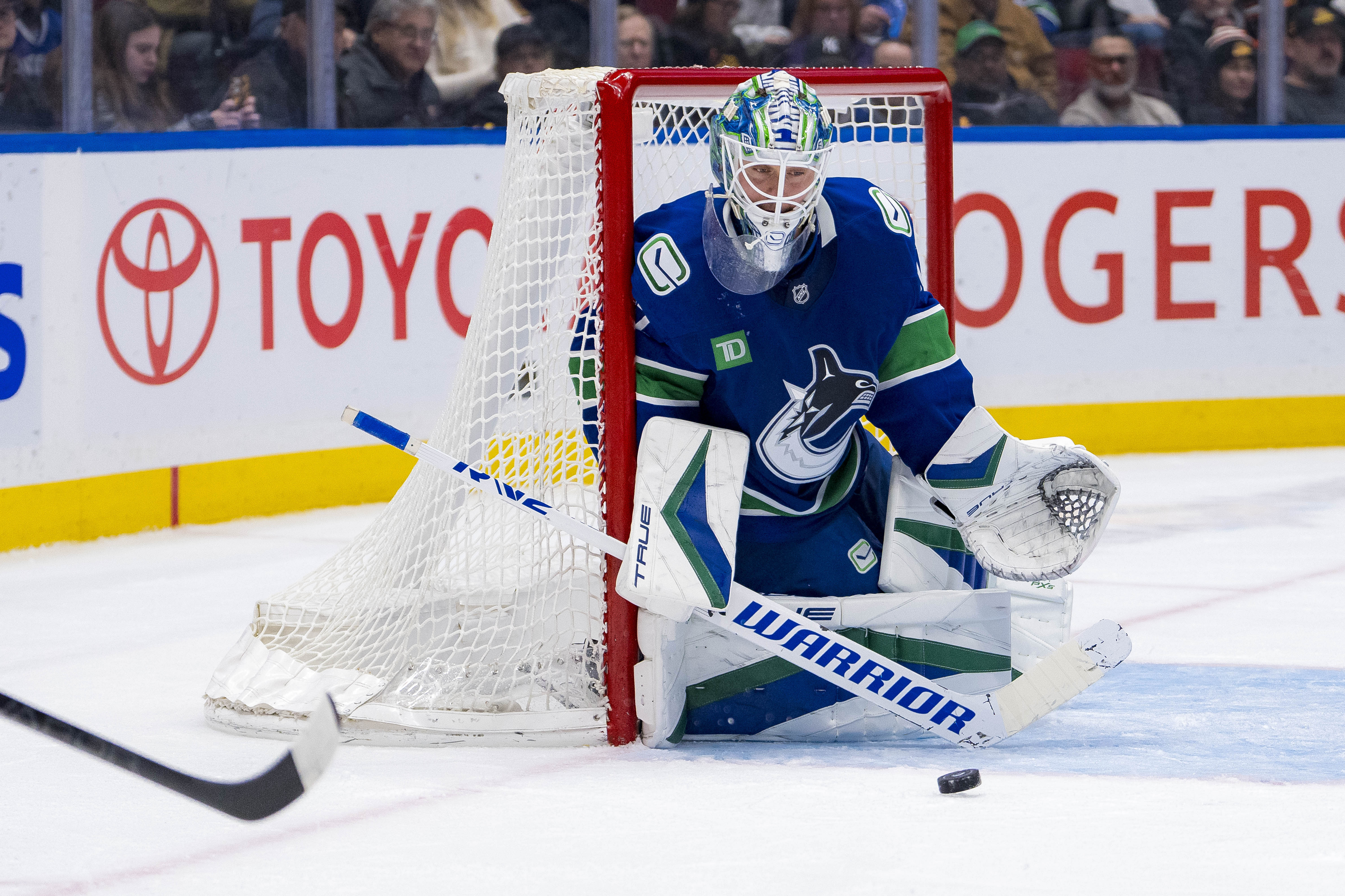 NHL: Nashville Predators at Vancouver Canucks - Source: Imagn