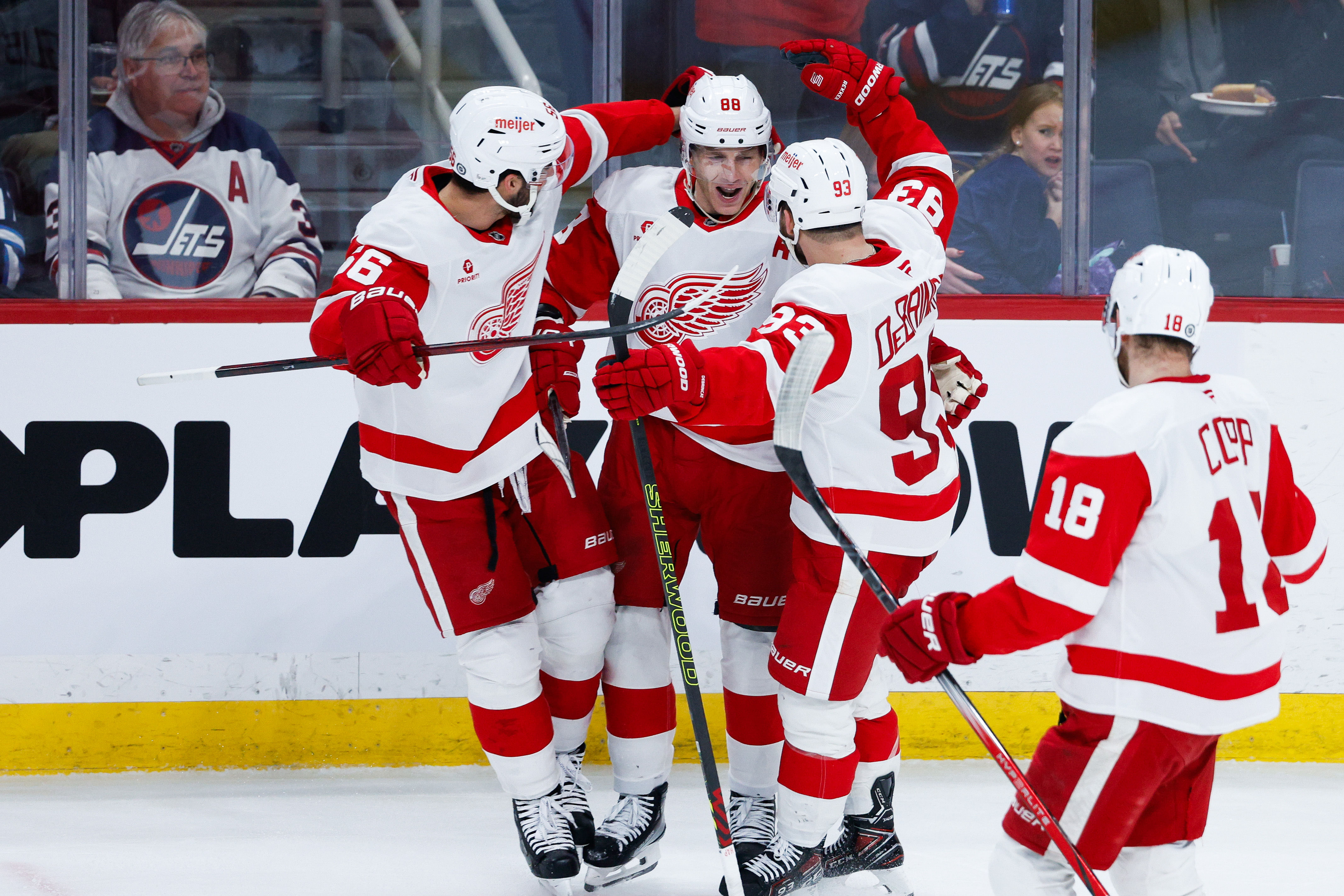 NHL: Detroit Red Wings at Winnipeg Jets - Source: Imagn