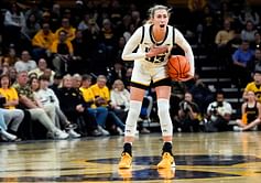 "This is so cute": Iowa's Sydney Affolter reacts to Lucy Olsen posing for heartfelt snaps with family and BF Grayson Herr