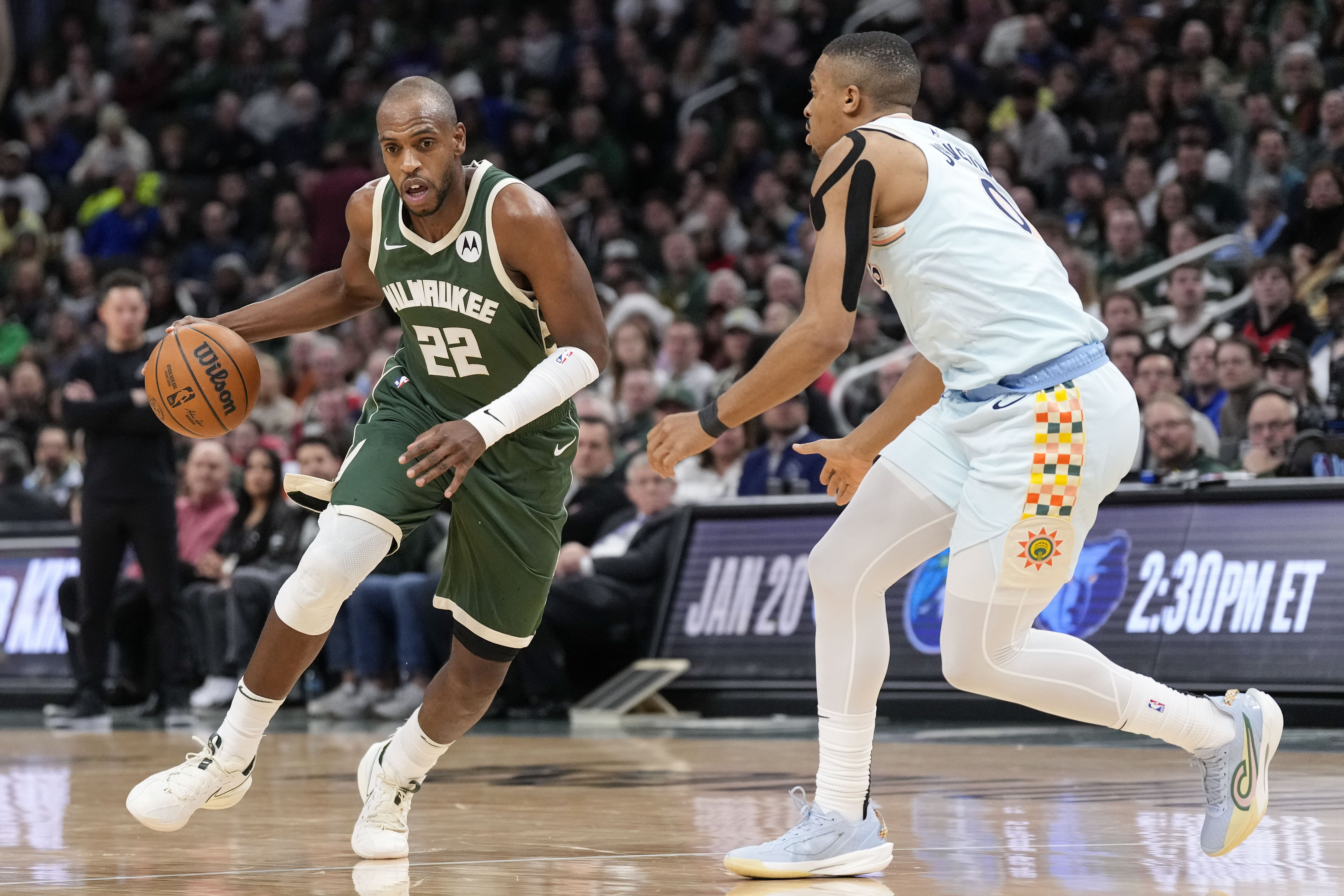 NBA: San Antonio Spurs at Milwaukee Bucks - Source: Imagn